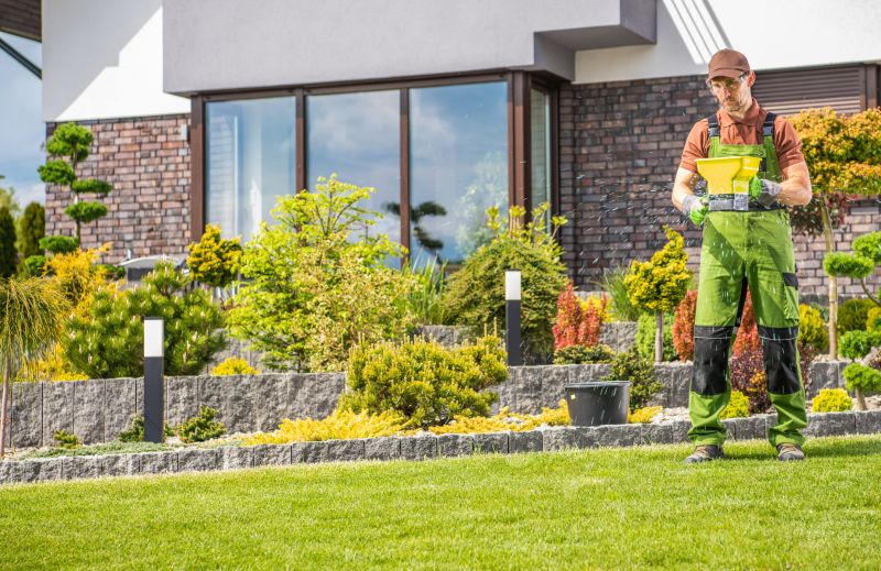 Landscape Fertilizing Service in Honolulu, HI